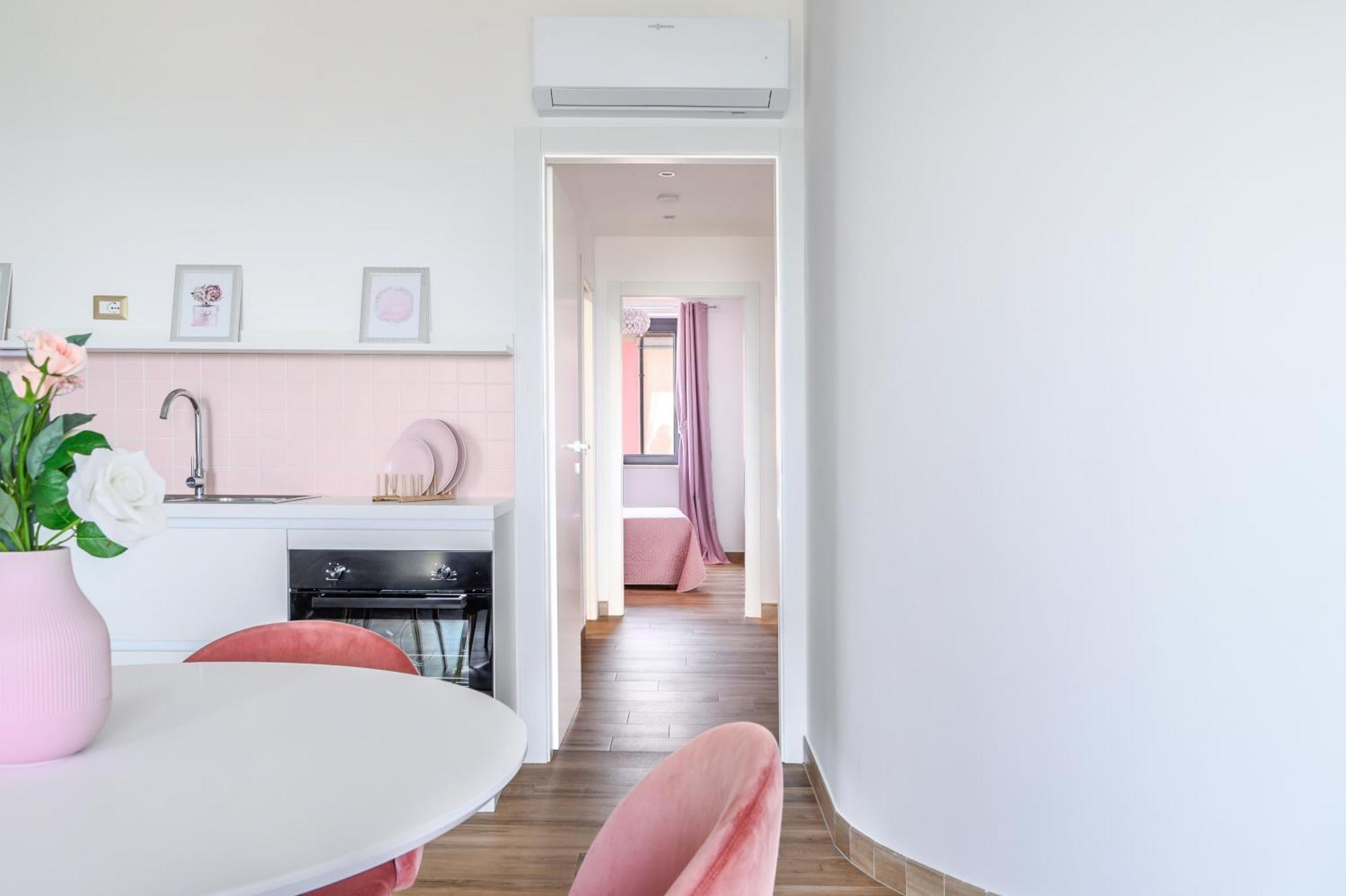 Casa Vacanze Maddalena - Palazzetto Sul Lago - Diamante Rosa Марта Экстерьер фото